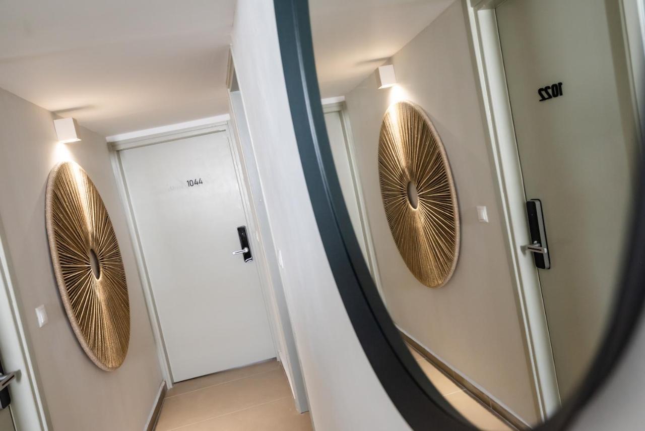 Guru Accommodations Mykonos Town エクステリア 写真