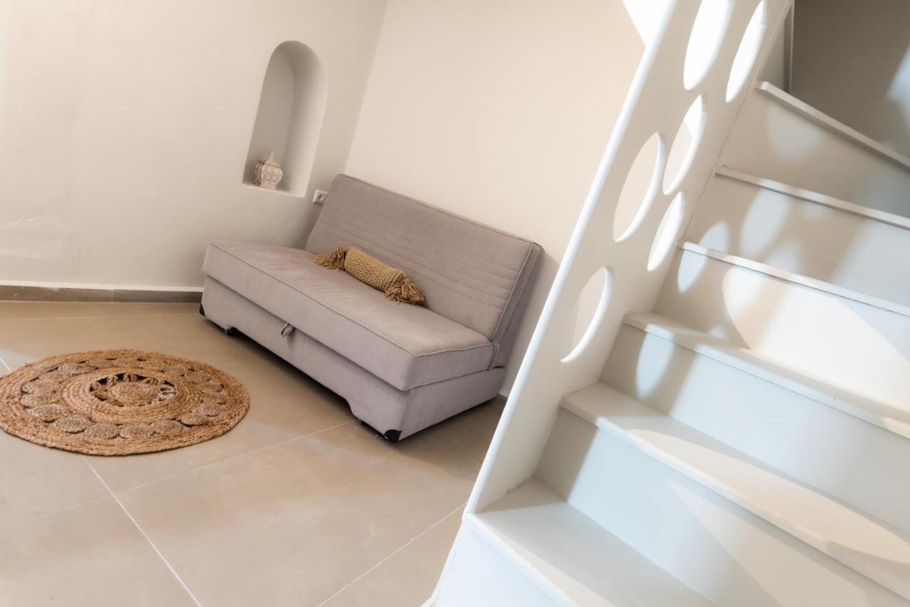 Guru Accommodations Mykonos Town エクステリア 写真