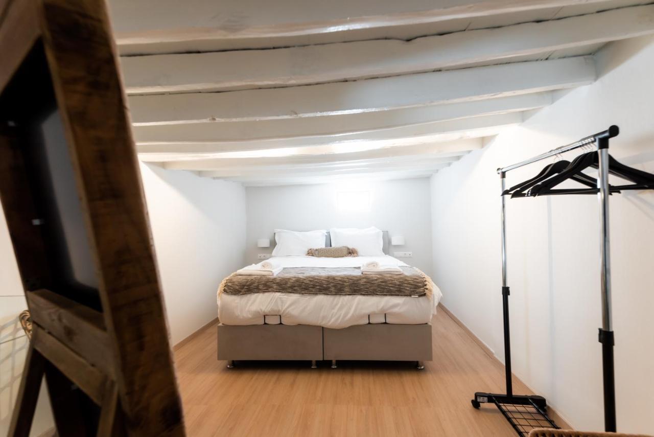 Guru Accommodations Mykonos Town エクステリア 写真