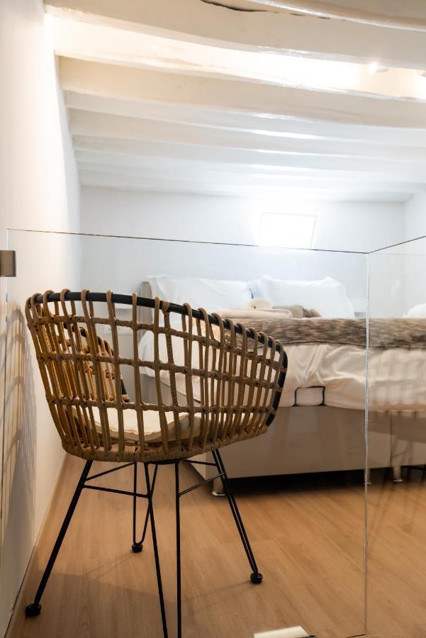 Guru Accommodations Mykonos Town エクステリア 写真