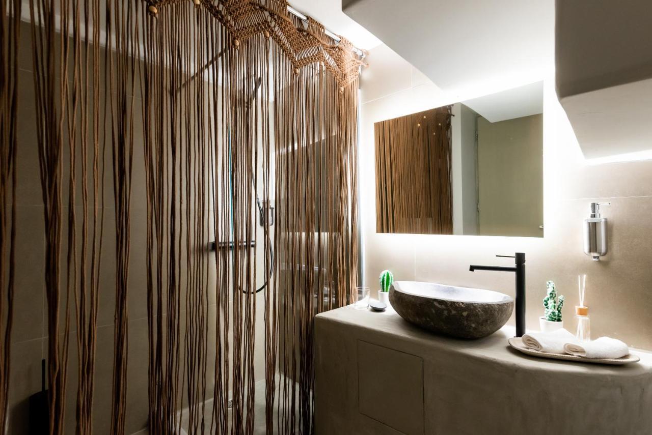 Guru Accommodations Mykonos Town エクステリア 写真